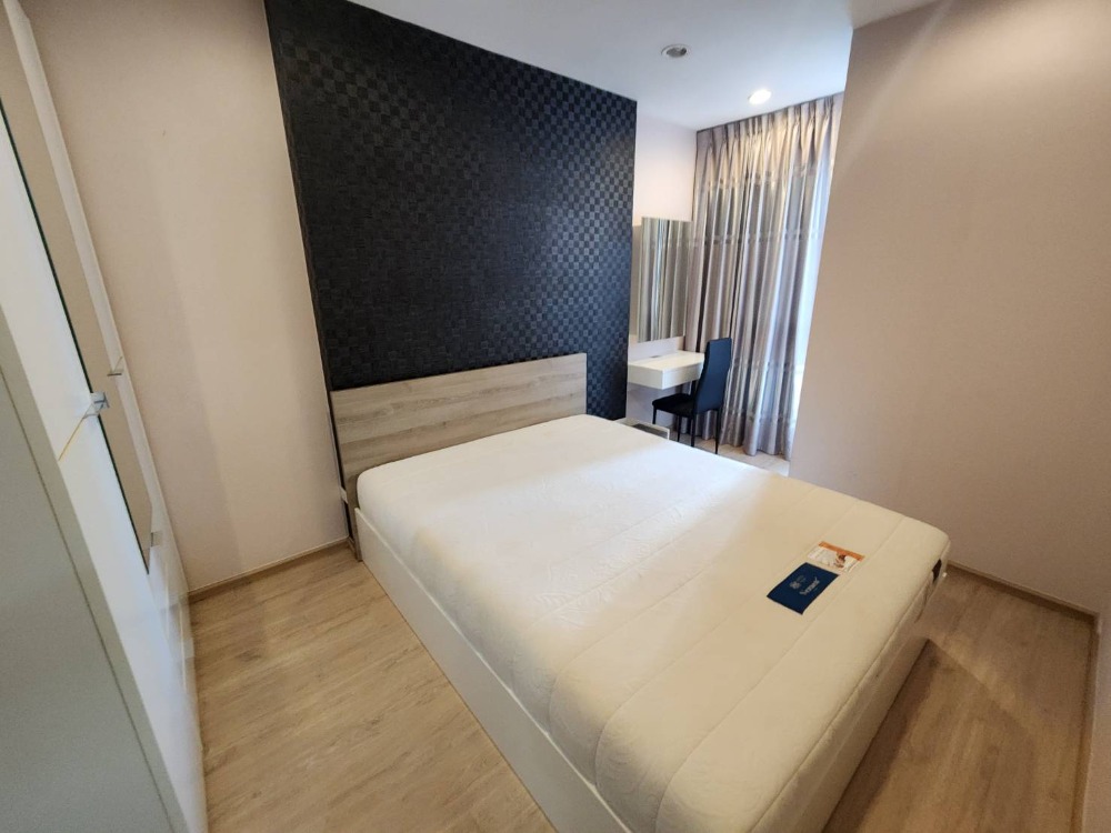 For RentCondoThaphra, Talat Phlu, Wutthakat : For rent, very cheap, Ideo Sathorn Tha Phra (Ideo sathorn thapra), next to BTS Pho Nimit, 300 meters, fully furnished, only 8,000baht.