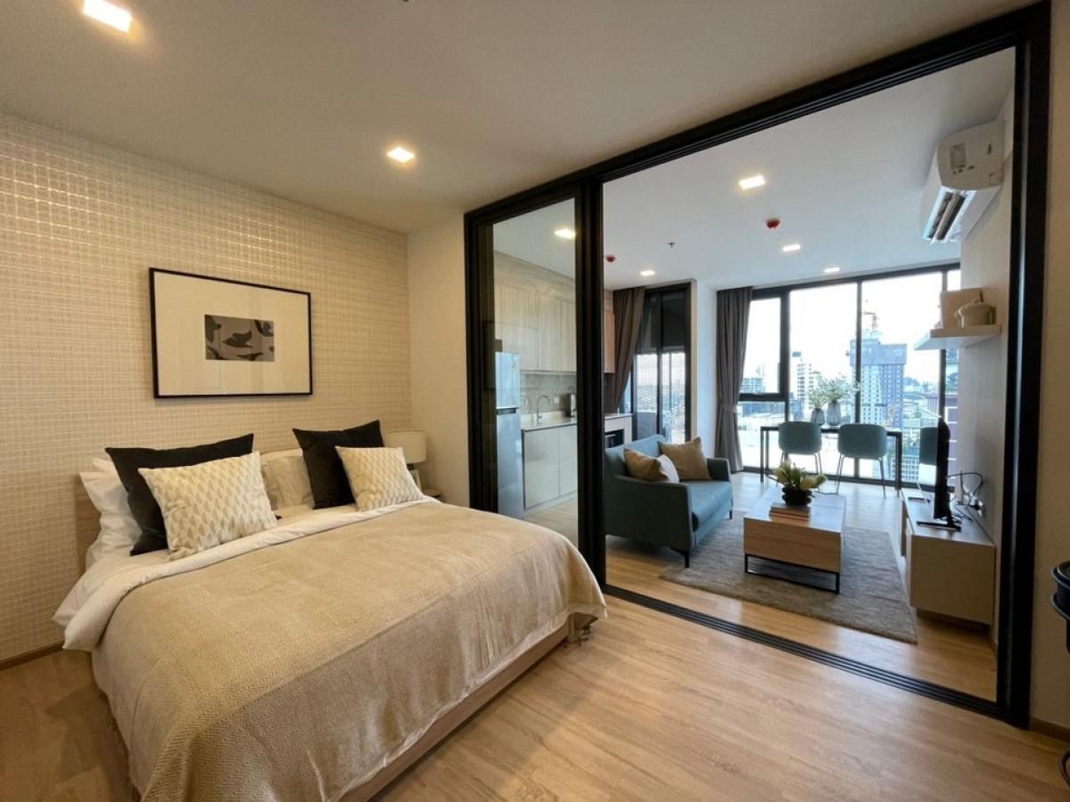 For RentCondoRatchathewi,Phayathai : 🌿XT phayathai ☘️Brand new room, beautifully decorated ✨Large room 46 sqm, rent only 27,000฿, make an appointment to view the room, can move in mid-November. 📞064-6696546 🧸AG Minnie