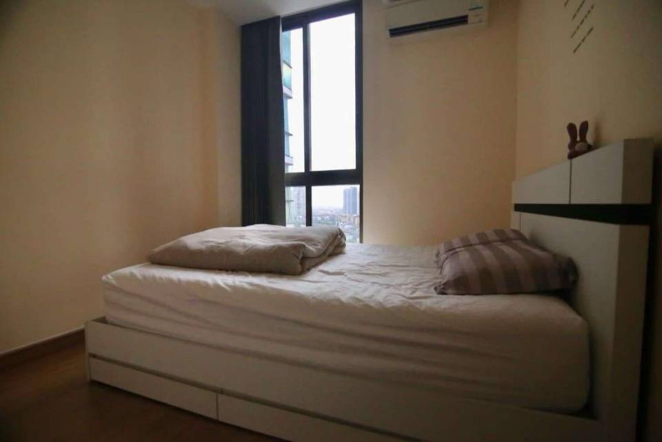 For RentCondoOnnut, Udomsuk : Urgent for rent, very cheap price, no electrical appliances!! Condo for rent Ideo mix sukhumvit 103 Size 31 sqm (1Bedroom/1Bathroom) at a price of 10,000 baht/month