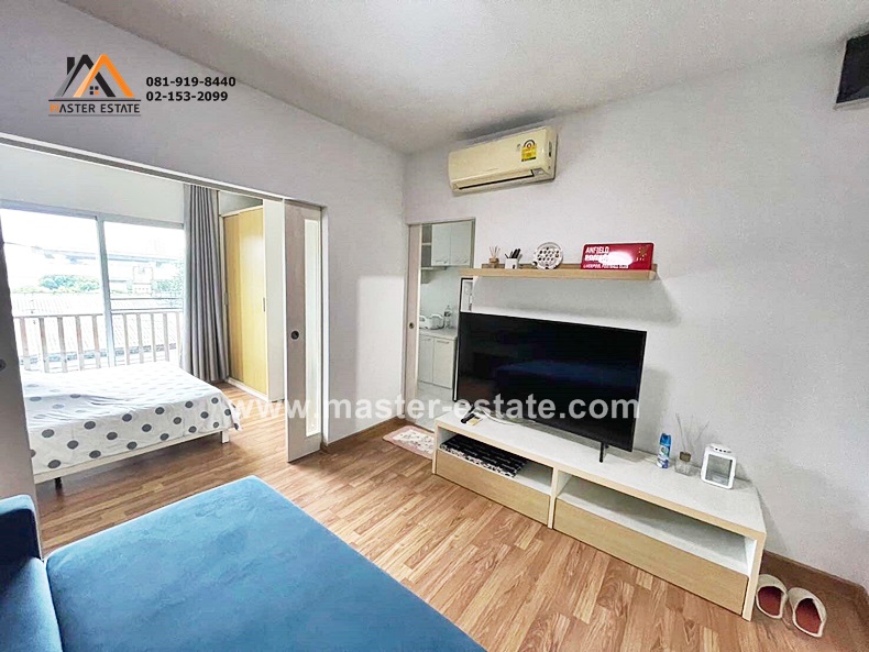 For SaleCondoChaengwatana, Muangthong : THE SEED Chaengwattana, the best condo, located on Chaengwattana Road, 5th floor, newly decorated, very beautiful, clean, fully furnished, area 30.78 sq m., swimming pool view