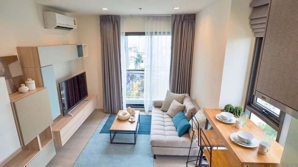 For RentCondoSukhumvit, Asoke, Thonglor : Rhythm Sukhumvit 36-38 large corner unit with fully furnished + City view (near BTS Thonglor, Trinity International School, UNESCO)