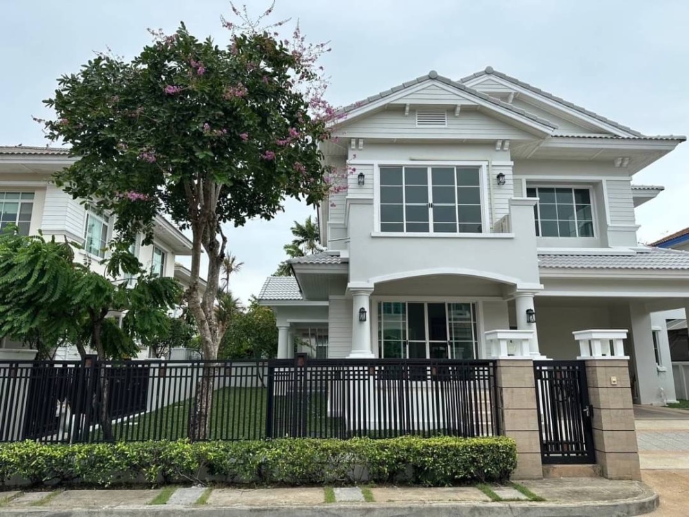 For RentHousePattanakan, Srinakarin : For rent, single house, Nantawan Village, On Nut-Rama 9 (Lat Krabang-Suvarnabhumi Airport)