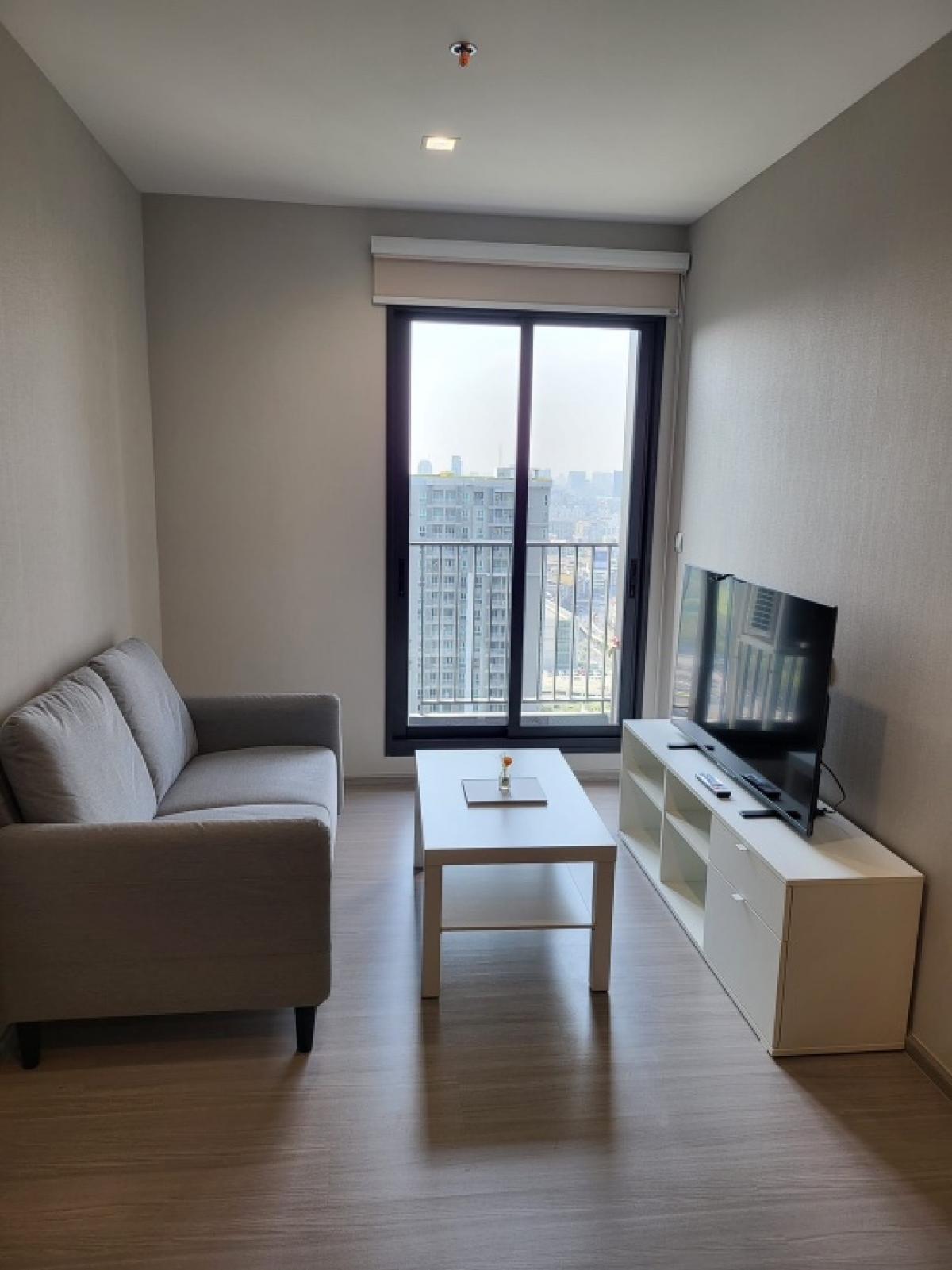 For RentCondoRama9, Petchburi, RCA : ⚜️ HOT DEAL 2 bedrooms ready to move in 35,000 baht Life asoke hype ⚜️