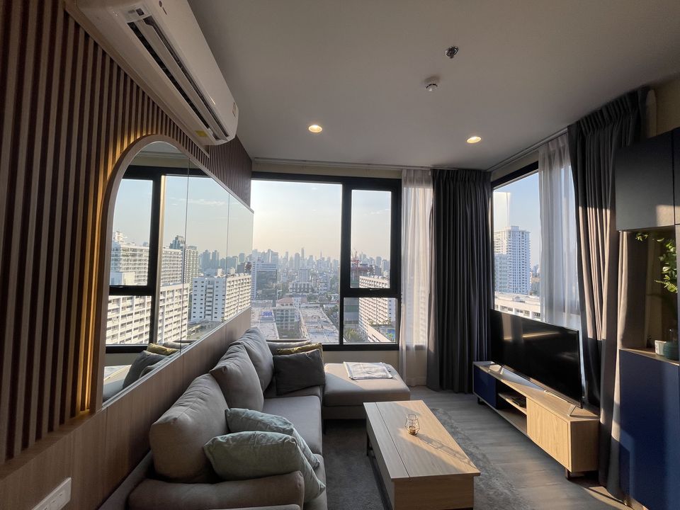 For SaleCondoSukhumvit, Asoke, Thonglor : ++For sale: Rare Unit, special price in the project ++ XT Ekkamai** Near BTS Ekkamai** 2 bedrooms, 53.5 sq m., 19th floor, city view!!!