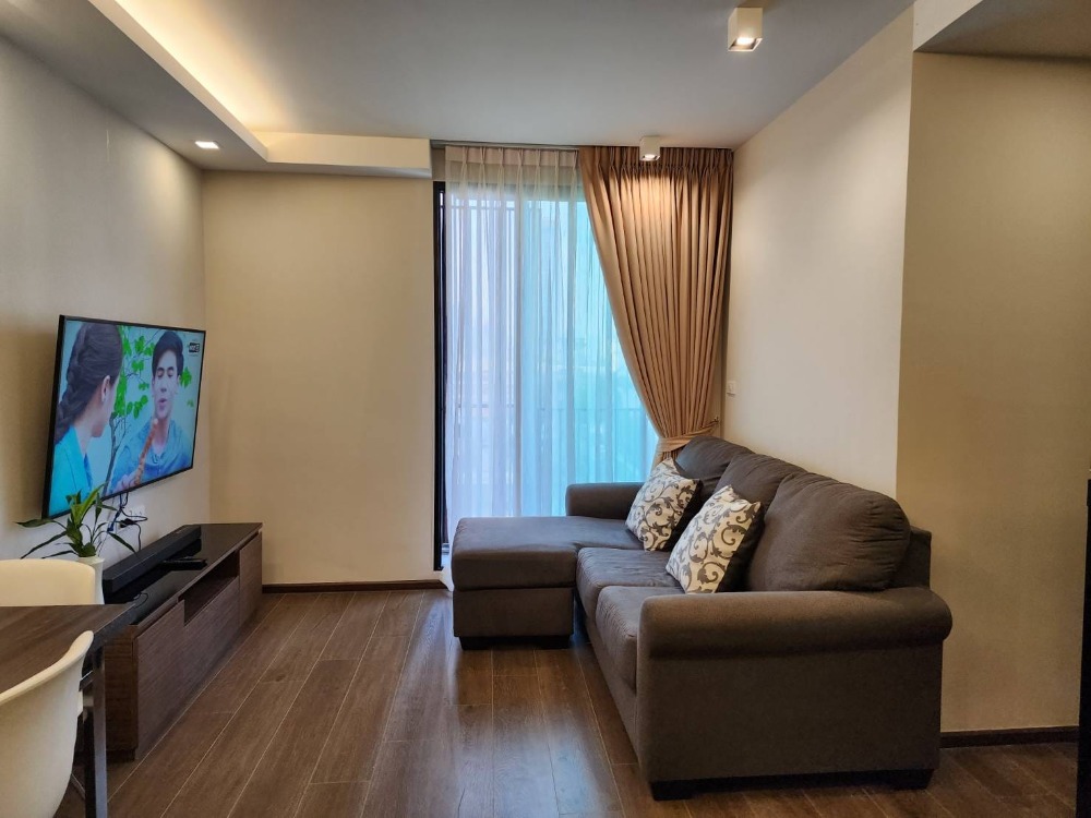 For RentCondoRama9, Petchburi, RCA : Condo for rent THE Remark Able Soi Sun Wichai 2 near Bangkok Hospital, 2 bedrooms, 2 balconies