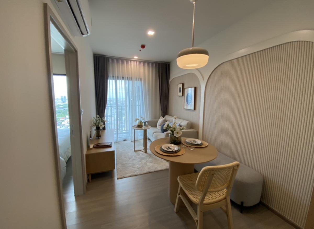 For SaleCondoRama9, Petchburi, RCA : Condo for sale: The Base Phetchaburi Thonglor, size 33 Sq.m, 1 bed, 1 bath, price only 3.19 MB, contact 086-795-9997 Jimmy