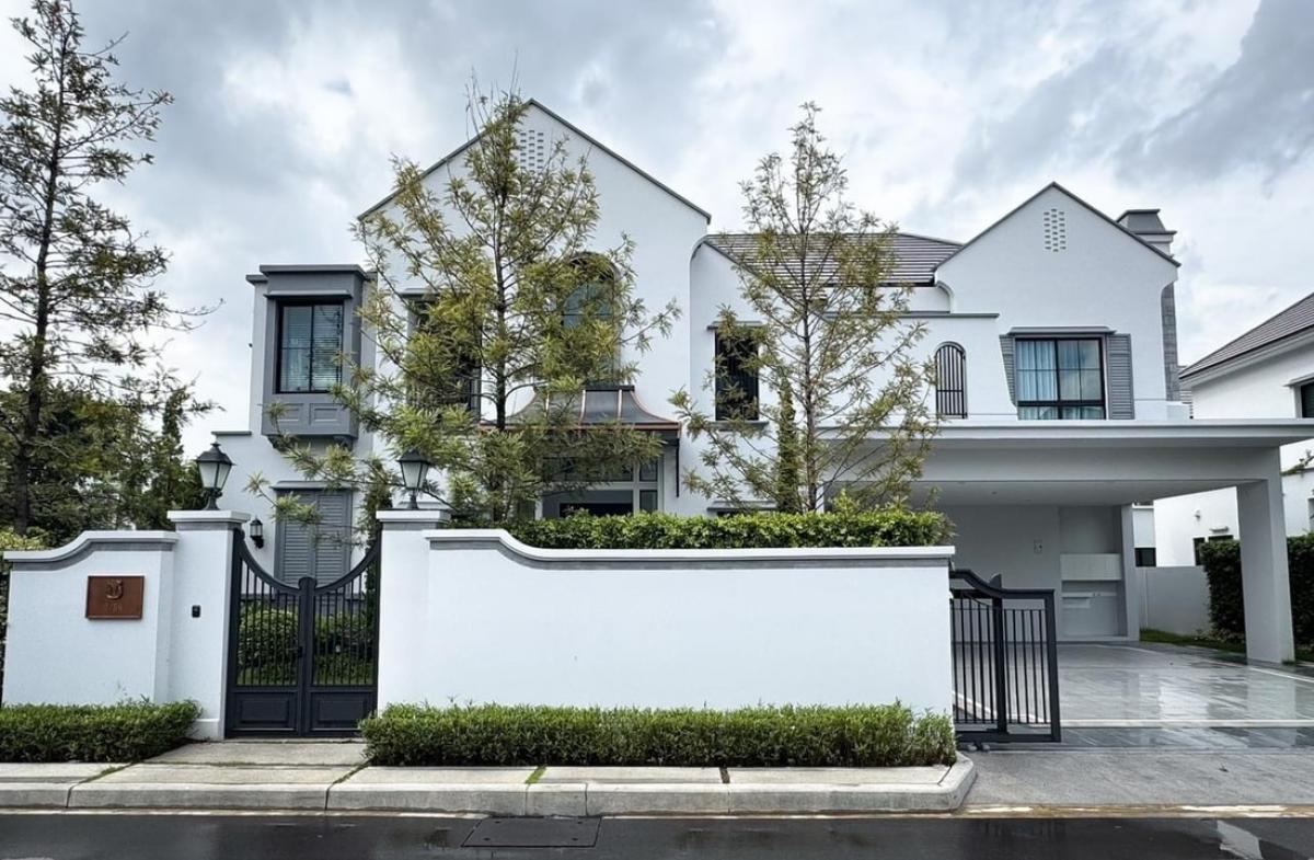 ให้เช่าบ้านพัฒนาการ ศรีนครินทร์ : 📢👇 New corner house for rent , never occupied, located in Nantawan Rama 9 - New Krungthepkreetha, a luxury compound with excellent security. Close to Brighton International School, Wellington International School, and Suvarnabhumi Airport. Fully furnished