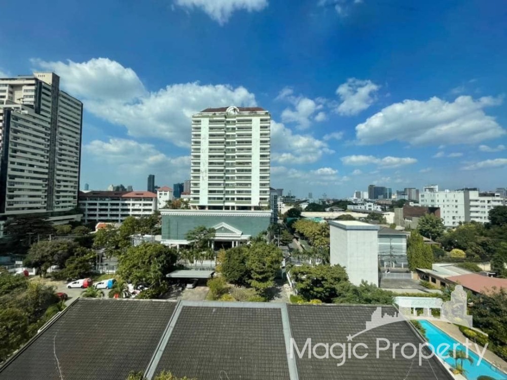 For SaleCondoSukhumvit, Asoke, Thonglor : 1 Bedroom For Sale in Taka Haus Ekkamai 12 Condominium, Watthana, Bangkok