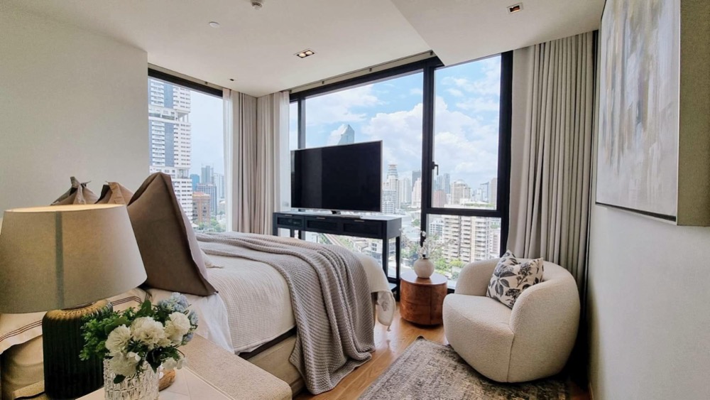 ขายคอนโดสุขุมวิท อโศก ทองหล่อ : For Sale: Condo, BEATNIQ Sukhumvit 32, 2 Bedrooms /2 Bathrooms *Fully Furnished /High Floor /Corner Unit & Ready to move in*