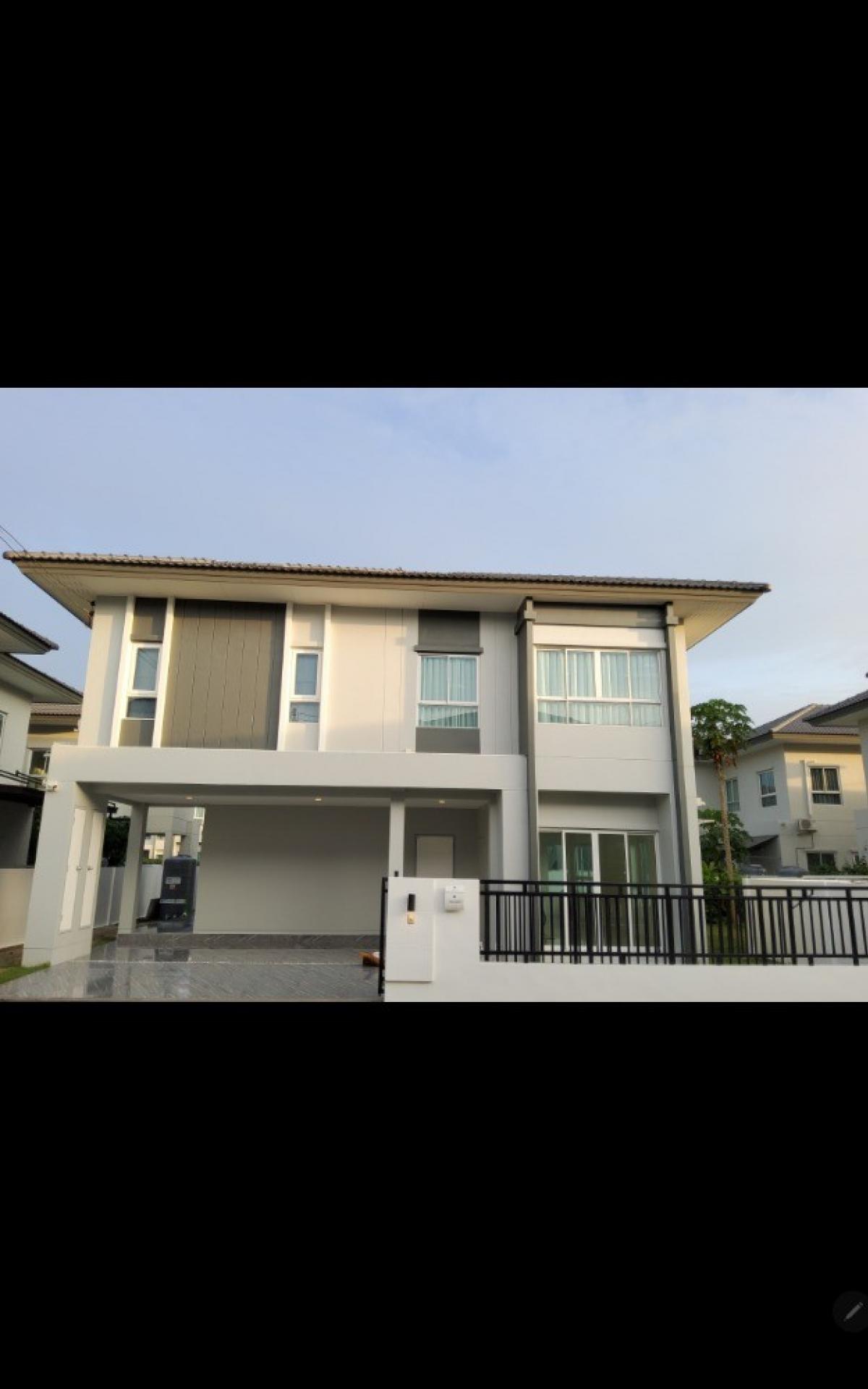 For SaleHousePathum Thani,Rangsit, Thammasat : ✅For sale: House, Sammakorn Rangsit, Khlong 7, size 59.10 sq m., 2 floors, 4 bedrooms, 3 bathrooms 🛣Project on the main road ✅Price 4,790,000 baht *Ready to move in* 🐶(Pets allowed)🐱