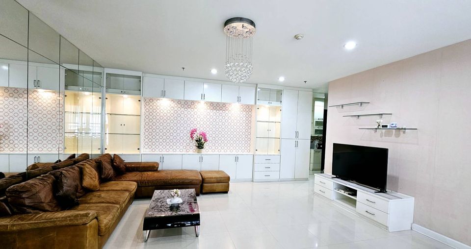 For RentCondoRatchathewi,Phayathai : KP-00034 Condo for rent Baan Klang Krung Siam - Pathumwan (Baan Klang Krung Siam-Pathumwan) size 115 sq m, 3 bedrooms **Ready to move in**