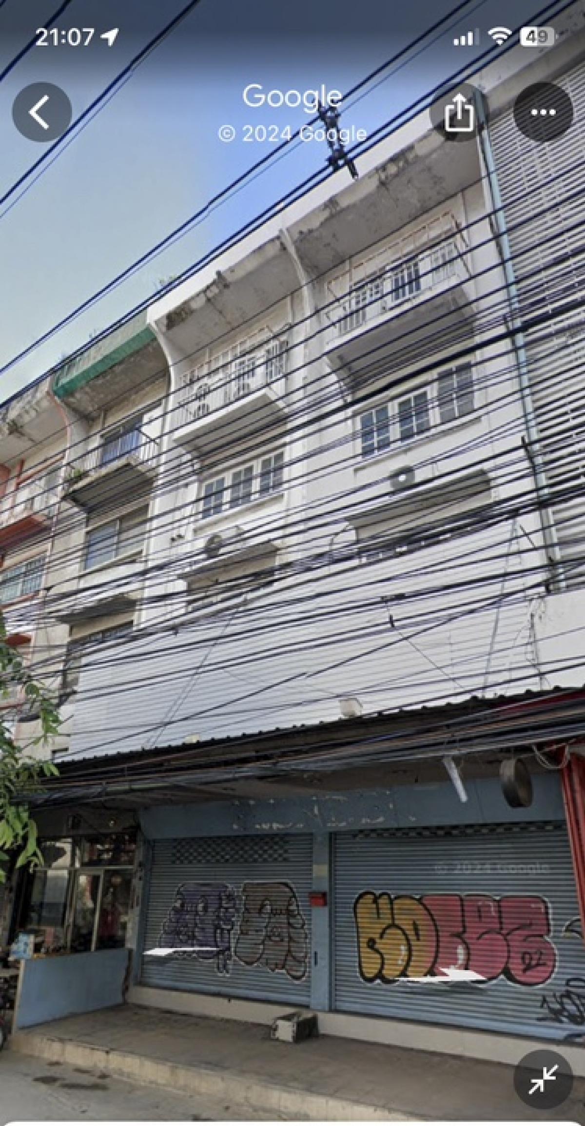 For RentShop HouseLadprao101, Happy Land, The Mall Bang Kapi : Commercial building for rent, 2 units, 4.5 floors combined, Lat Phrao 101/2-103, next to Lat Phrao 101 BTS station