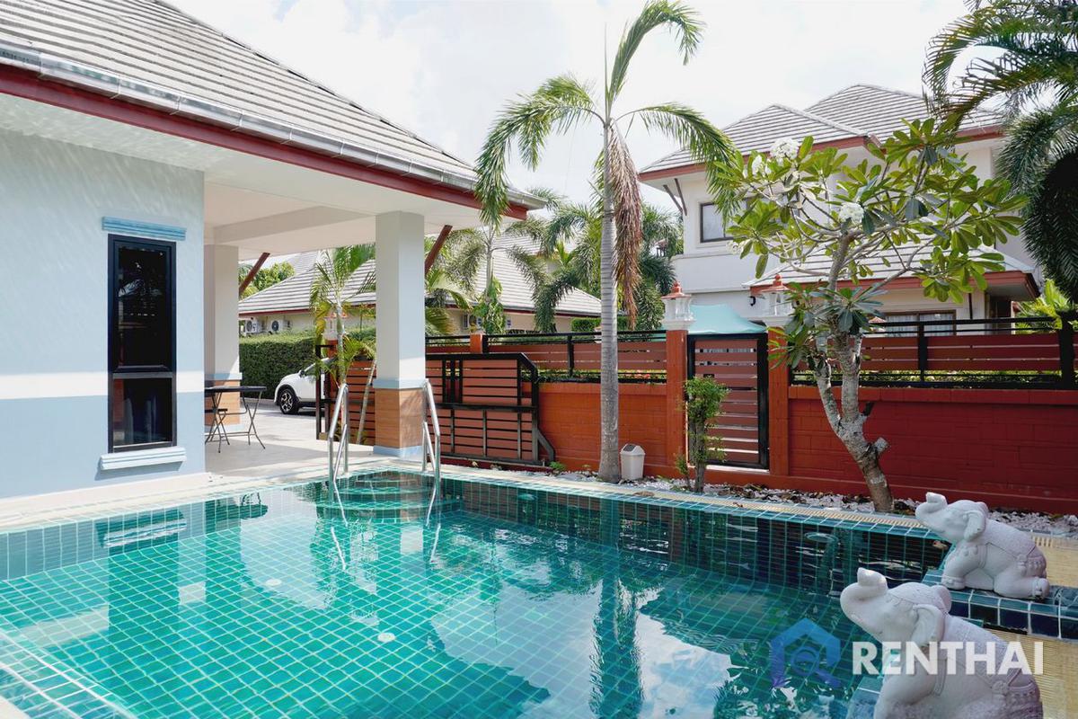 For SaleHousePattaya, Bangsaen, Chonburi : Affordable 3bedrooms Pattaya House in Baan Dusit