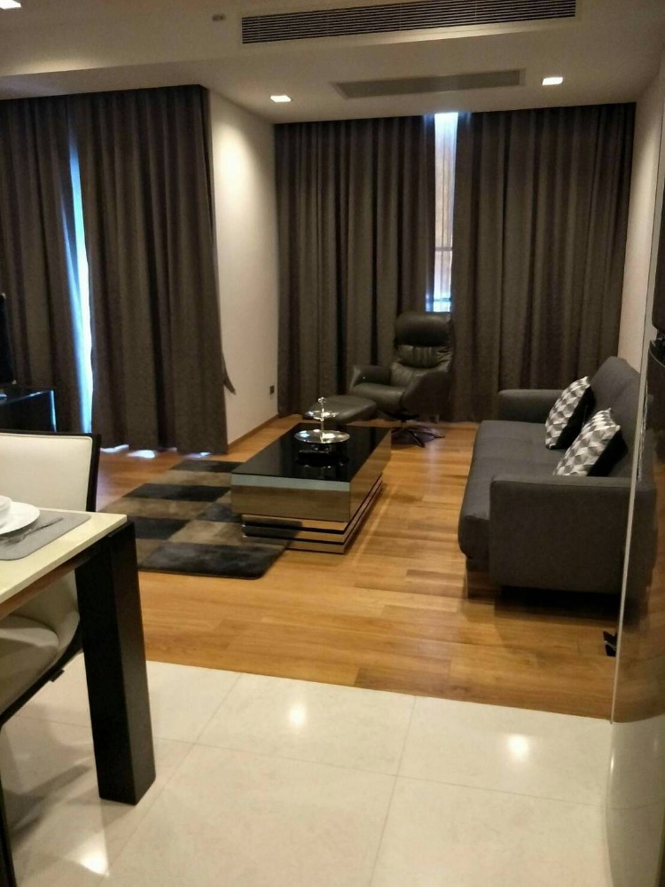 For RentCondoNana, North Nana,Sukhumvit13, Soi Nana : !! Beautiful room for rent, condo Hyde Sukhumvit 13, near BTS Nana