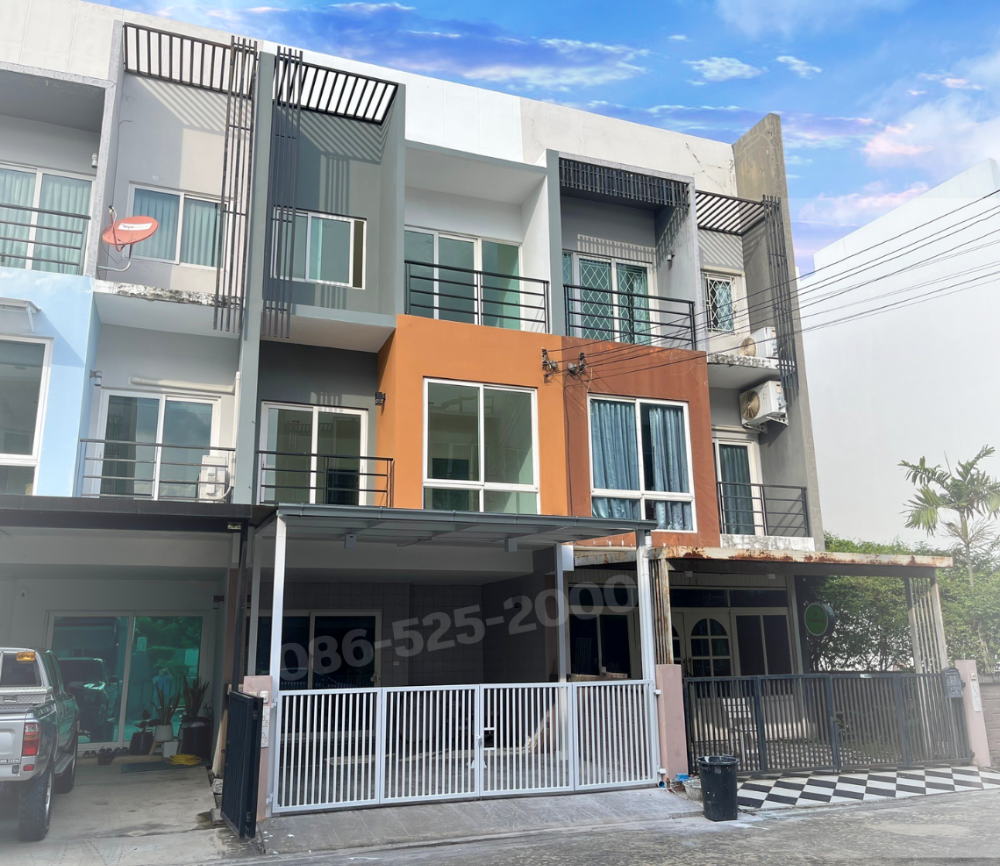 For SaleTownhouseNawamin, Ramindra : For sale: 3-storey townhouse, Greenwich Village, Ram Intra 21 wa, newly renovated, ready to move in, convenient transportation, Ring Road, Ram Intra-Achanong Expressway