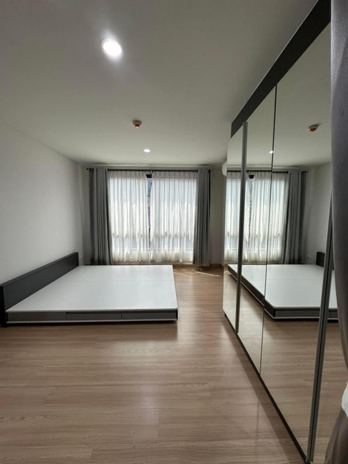 For RentCondoBangna, Bearing, Lasalle : Rent Condo for rent The Niche Mono Bangna, on the main road, near Central Bangna shopping mall