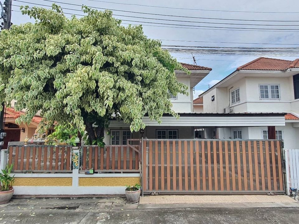 For SaleHousePathum Thani,Rangsit, Thammasat : Single house for sale, Porpiman Village, Thanyaburi, Khlong 5, land area 40 square wah, 2 bedrooms, 2 bathrooms, near Future Park Rangsit, near Dream World, near Rajamangala University of Technology Thanyaburi