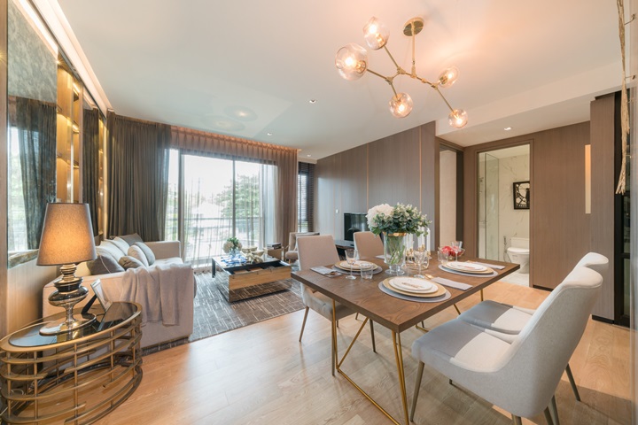 ขายคอนโด : 🔥For sale! Luxury condo in the heart of the business district, fully furnished, near BTS "MIELER Sukhumvit 40" - 3 bedrooms, 3 bathrooms, 109.31 sq m. 🔥