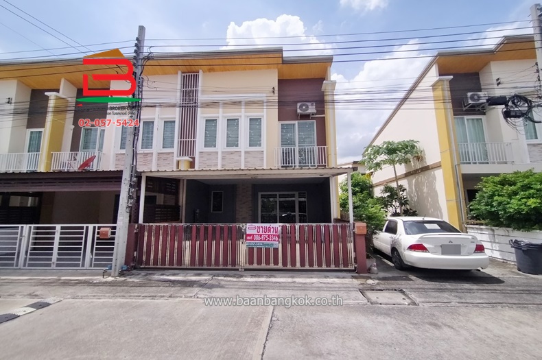 For SaleTownhouseNawamin, Ramindra : Townhouse, end unit, Golden Town Watcharapol-Sukhapiban 5, area 21.7 sq m, near Big C Sukhapiban 5, Sukhapiban 5 Road, Or Ngern Subdistrict, Sai Mai District, Bangkok