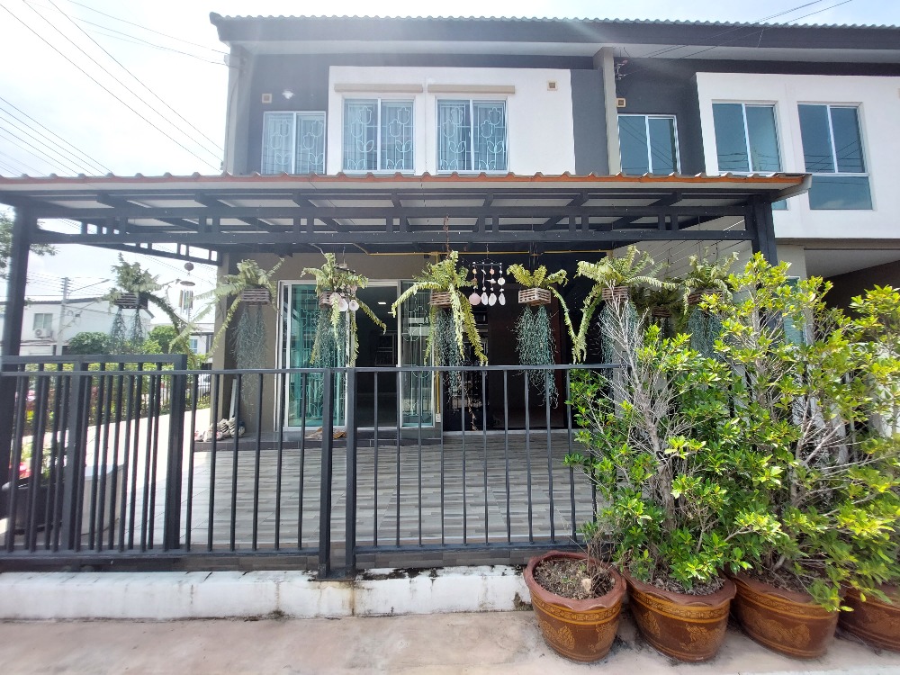 For SaleTownhousePathum Thani,Rangsit, Thammasat : For sale, for sale, 2-storey townhouse (corner), Pruksa Village, Ratchapruek 345, Pathum Thani