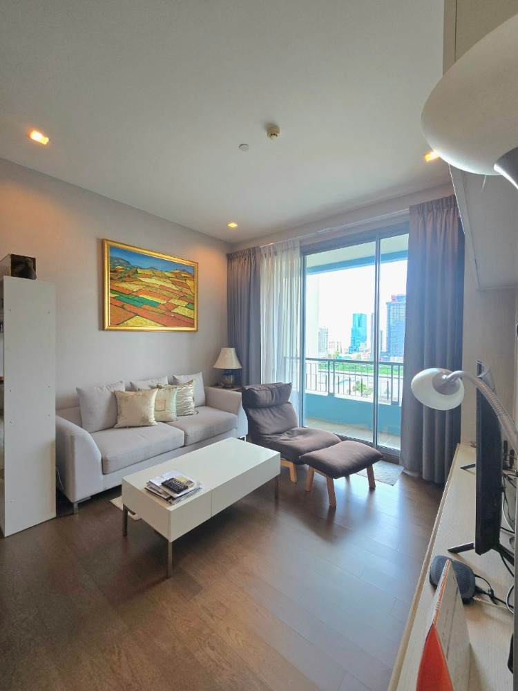 For SaleCondoRama9, Petchburi, RCA : 2 bedroom, 2 bathroom condo, ready to move in