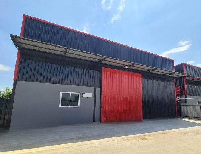 For RentWarehouseNawamin, Ramindra : For Rent: Warehouse for rent with office, Minburi area, Nimit Mai Road, Soi Wat Sukjai 24 / Warehouse area 240 square meters, very good location / Trailer trucks can enter and exit