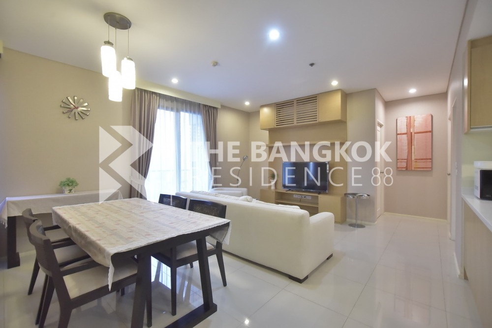 ให้เช่าคอนโดพระราม 9 เพชรบุรีตัดใหม่ RCA : Rent : Villa asoke 2bedroom 2bath  size 80 sq.m.Tel. : 095-636-5982