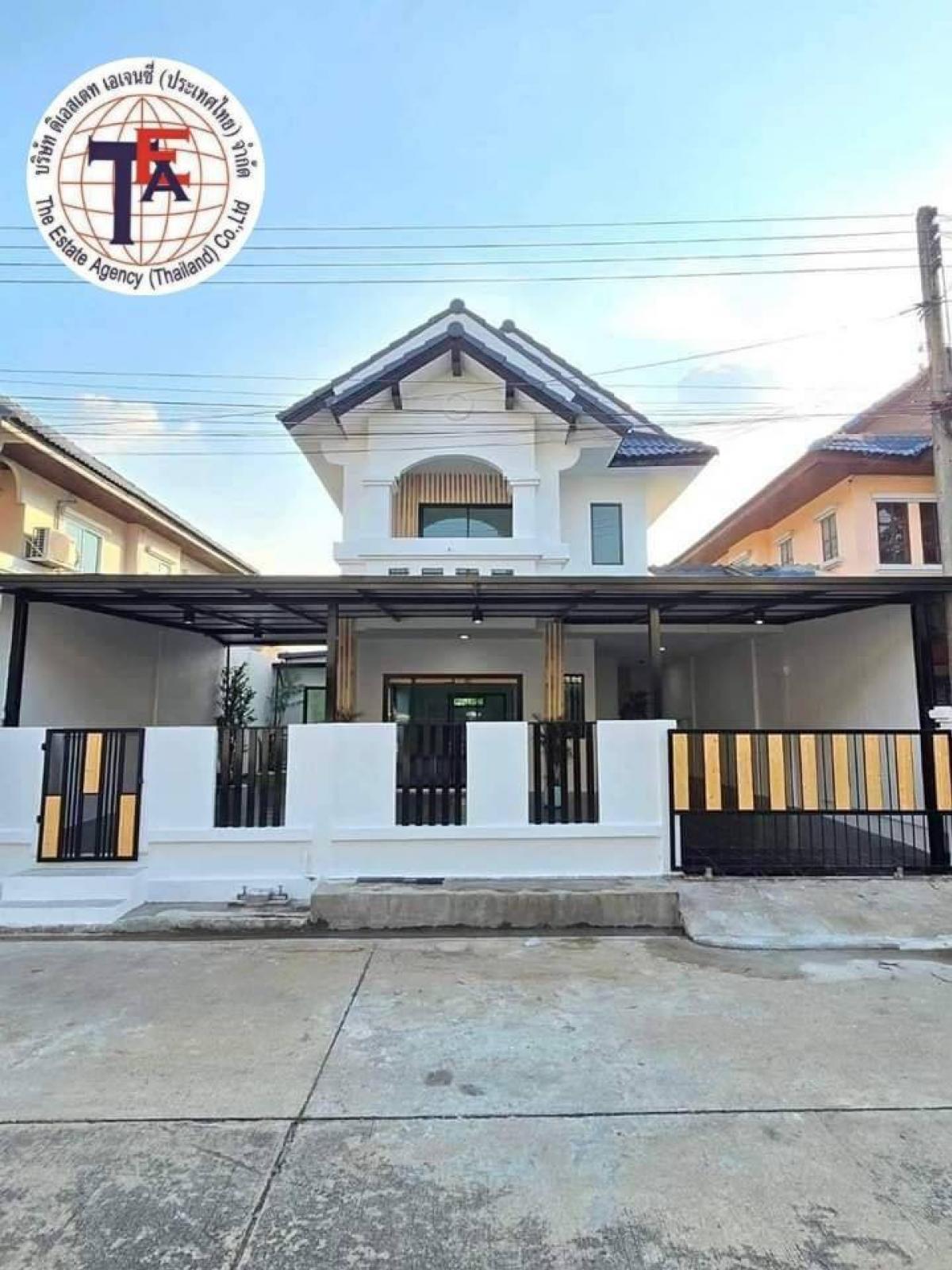 For SaleHousePathum Thani,Rangsit, Thammasat : For sale: 2-storey twin house, Country Park Village 15, Bang Toei, Sam Khok, Sam Khok, Pathum Thani, Ratchaphruek, Wat Bot, Wat Klang, Wat Singh, Suan Tham Si Pathum, Rong Kluea Market, Ing Nam Sam Khok Market, Wat Chedi Thong, Wat Toei Nok