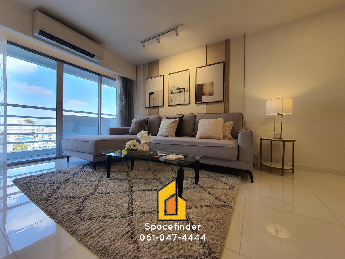 For RentCondoSukhumvit, Asoke, Thonglor : 2 Bedrooms For Rent In Prompong Area Usable Area : 80 sq.m.2 Bedrooms 1 Bathroom Fully furnished with all electric appliances Rental price : 45,000 Baht/month 300 m to BTS prompong Ready to move from Jan 2025 Please contact us to arrange the 