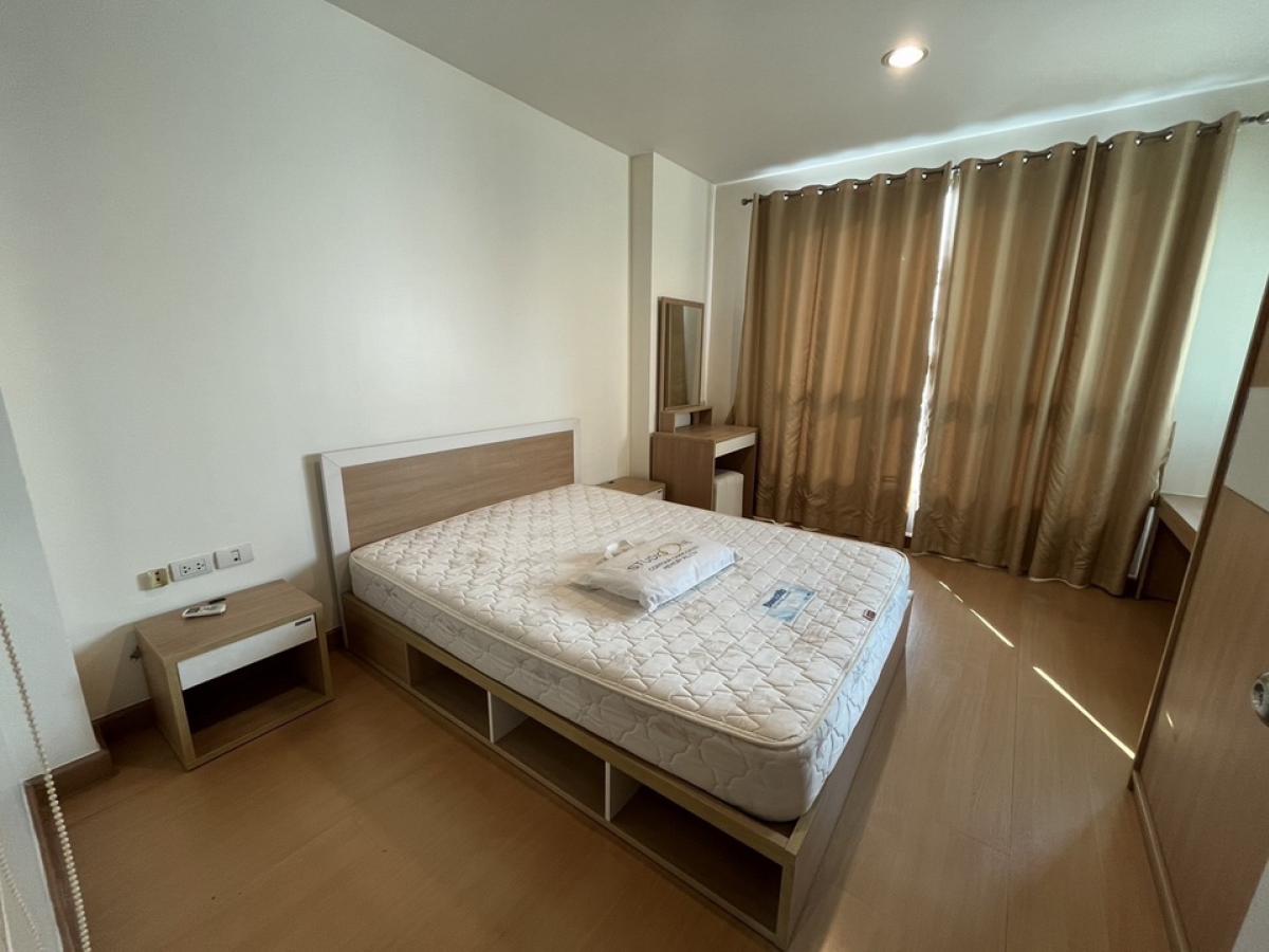 For RentCondoRatchadapisek, Huaikwang, Suttisan : Large room 41sqm.!! Life Ratchada-Huai Khwang Life @ Ratchada-huaykwang  🚆Next to MRT Huai Khwang Huaikwang 1 min.