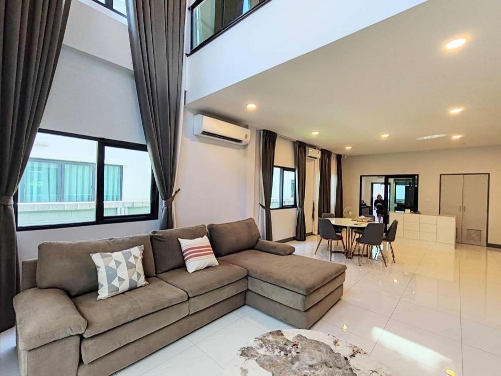 For SaleHouseBangna, Bearing, Lasalle : For Sale: Detached House, The City Bangna, 4 Bedrooms /5 Bathrooms *Fully Furnished /Sale with Tenant June 2025*