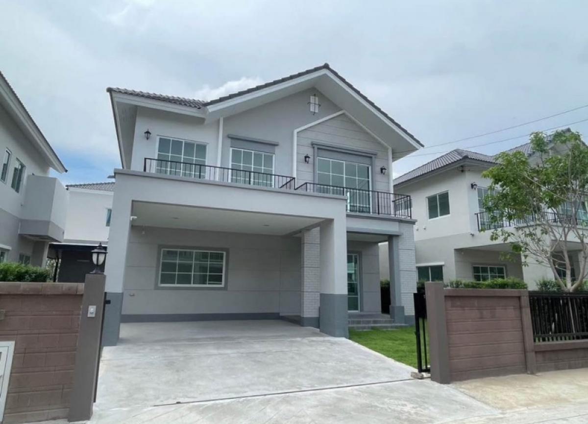 ให้เช่าบ้านนวมินทร์ รามอินทรา : 📌Rental : Modern House In Ramintra , 3 + 1 Beds 4 Bath , 206 sqm, 58 sqw , 2 Parking Lot 🔥🔥Rental Price : 120,000 THB / Month 🔥🔥𝗪𝗲 𝗮𝗿𝗲 𝗝𝘂𝘇𝗺𝗮𝘁𝗰𝗵 𝗣𝗮𝗿𝘁𝗻𝗲𝗿 , 𝘄𝗶𝗹𝗹 𝗵𝗲𝗹𝗽 𝘆𝗼𝘂 𝘁𝗼 𝗴𝗲𝘁 𝘁𝗵𝗲 𝗵𝗼𝘂𝘀𝗲 𝗲𝗮𝗿𝗹𝗶𝗲𝗿 ✌🏻𝗠𝗼𝗿𝗲 𝗜𝗻𝗳𝗼𝗿𝗺𝗮𝘁𝗶𝗼𝗻 𝗙𝗼𝗿 𝗟𝗶𝘃𝗶𝗻𝗴 𝗮𝗻𝗱 𝗜𝗻𝘃𝗲𝘀𝘁𝗺𝗲𝗻𝘁📱Tel : (+66) 061-9