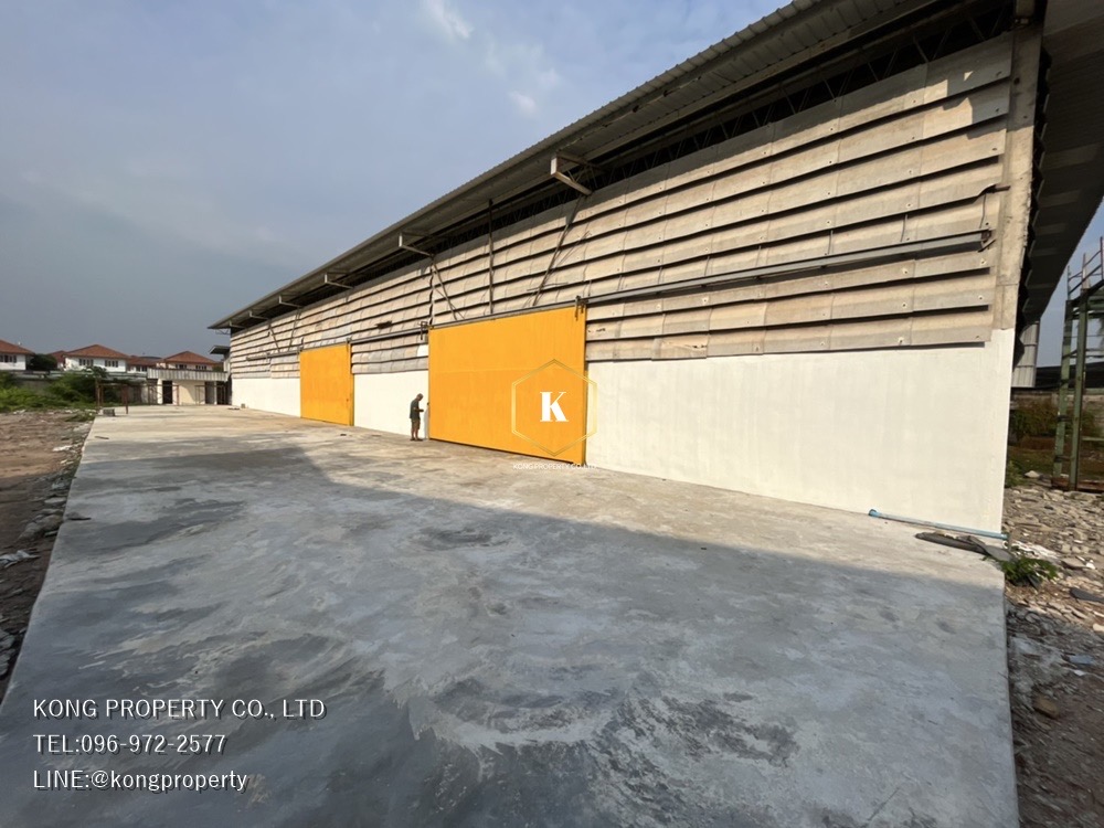 For RentWarehouseEakachai, Bang Bon : Warehouse for rent, Bang Bon 5, Bangkok, on Bang Bon Road, area 1100 sq m.