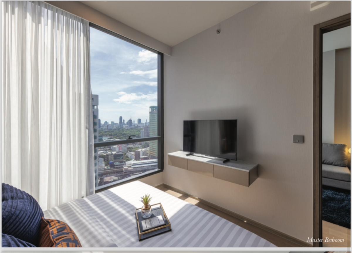 For RentCondoSukhumvit, Asoke, Thonglor : Celes Asoke - 1 bedroom, 1 bathroom, 42 sq m., high floor, fully furnished room 📍MRT/BTS Asoke 50 meters - 0993639692 Toi