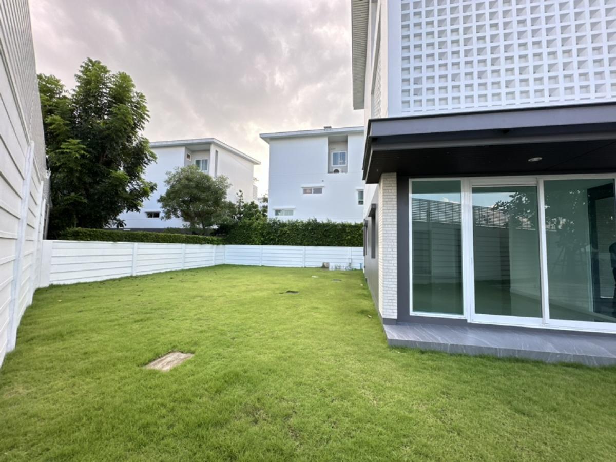 For SaleHousePattanakan, Srinakarin : Nirvana ABSOLUTE Krungthep Kreetha - 3-storey detached house, 329 sq m., 4 bedrooms, 4 bathrooms, 5 parking spaces, largest land in the project - 0993639692