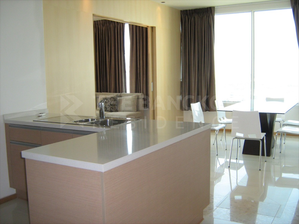 For RentCondoSathorn, Narathiwat : For Rent !! The Empireplace 2b2b