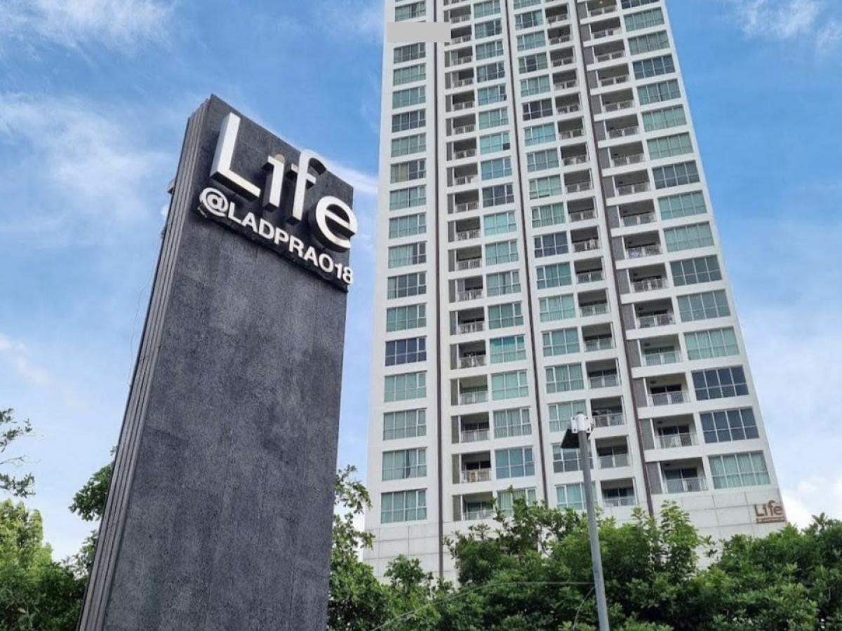 For SaleCondoLadprao, Central Ladprao : 🏙️ Condo for Sale: Life @ Ladprao 18 – Prime Location, Easy Access