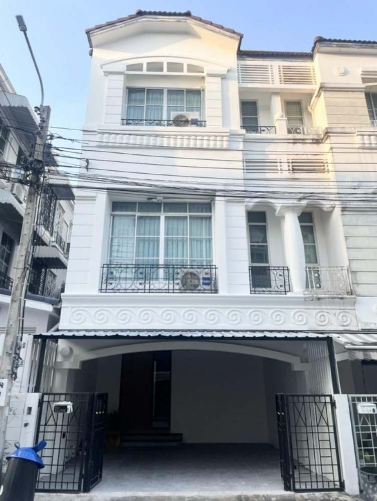 For RentTownhouseYothinpattana,CDC : M597 Baan Klang Muang, Lat Phrao-Yothin Phatthana, Soi Pradit Manutham 19