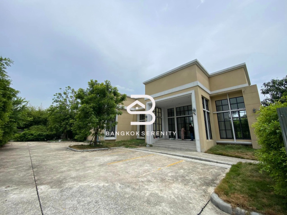 ให้เช่าโฮมออฟฟิศบางนา แบริ่ง ลาซาล : Stand-alone building with land for rent near BTS bearing