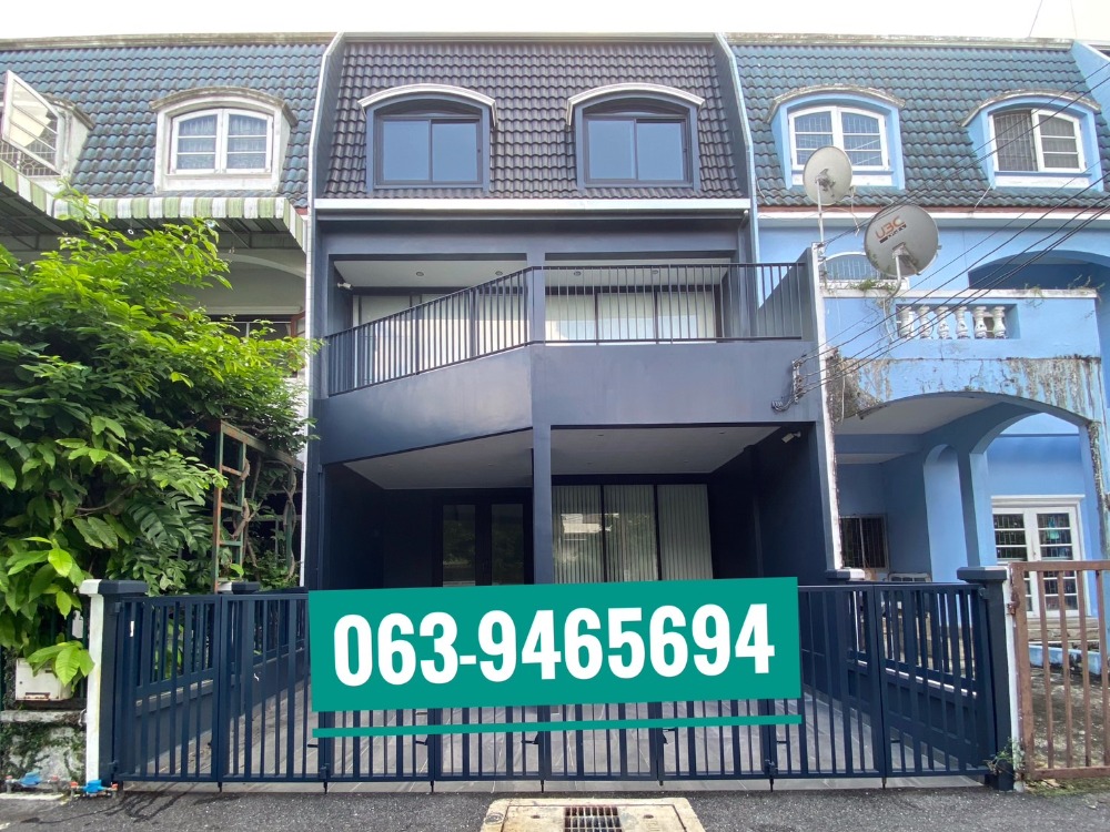 For SaleTownhomeSukhumvit, Asoke, Thonglor : H1335 Townhouse for sale Sukhumvit 65, renovated.