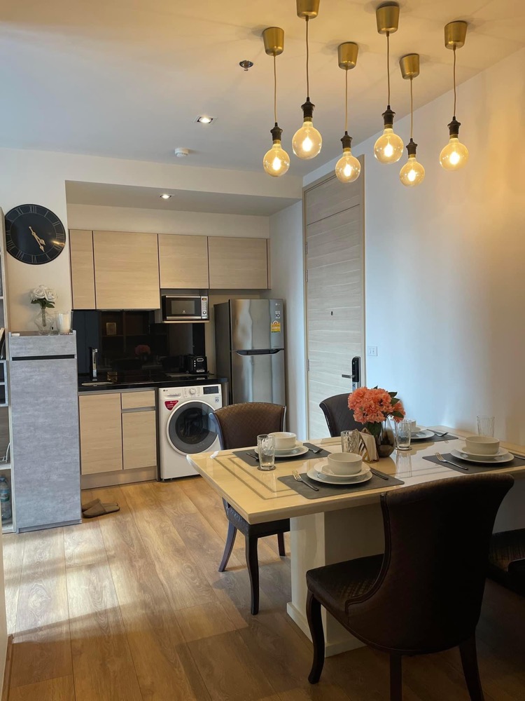 ให้เช่าคอนโดสุขุมวิท อโศก ทองหล่อ : For Rent: Condo, Park Origin Phrom Phong, 1 Bedroom /2 Bathrooms *Fully Furnished /High Floor & Ready to move in*