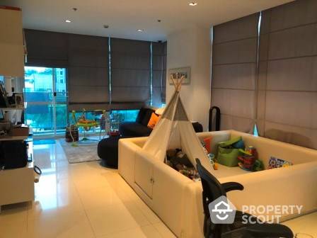 For SaleCondoWitthayu, Chidlom, Langsuan, Ploenchit : 2-BR Condo at Athenee Residence near BTS Phloen Chit