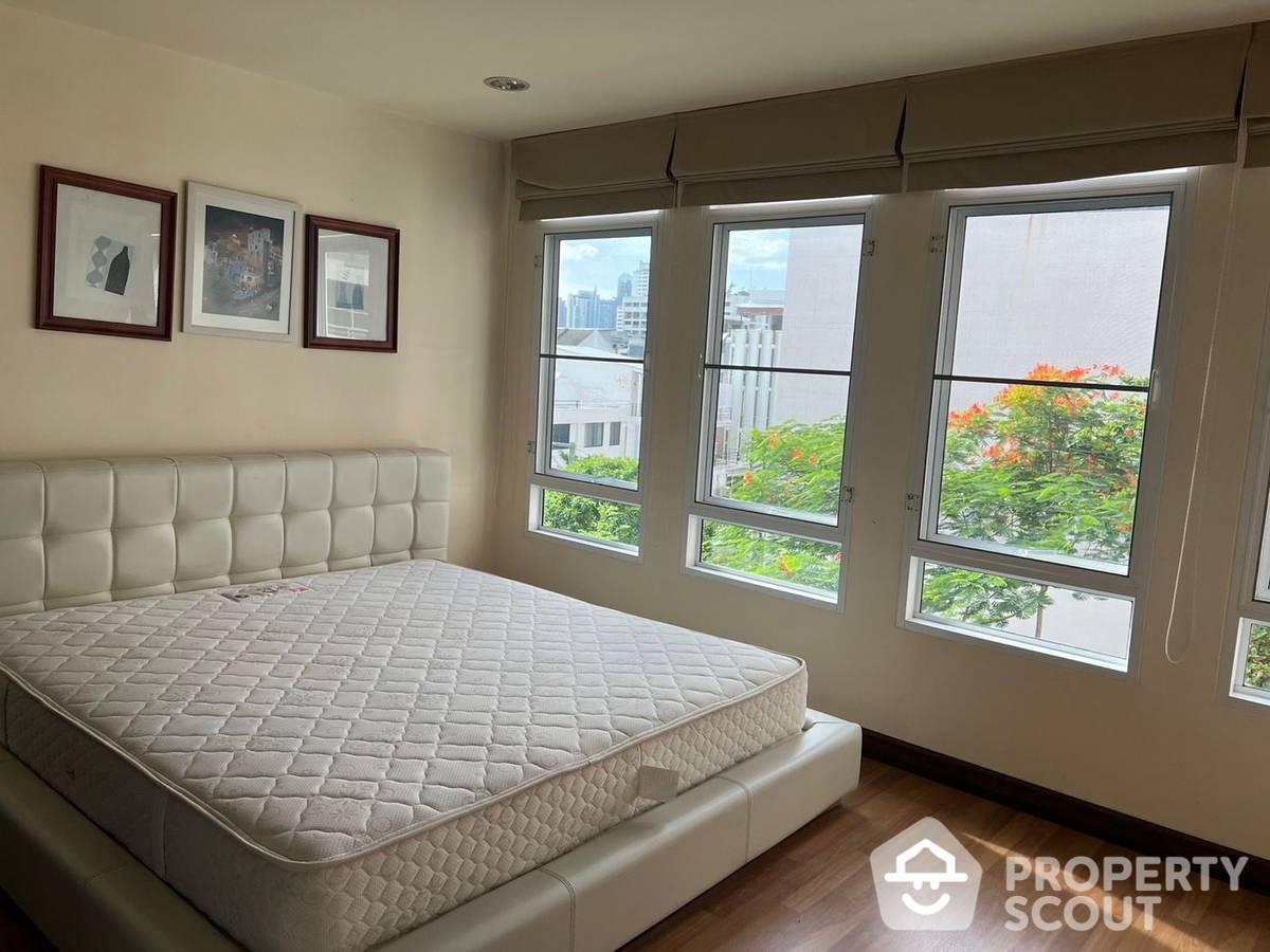 For RentCondoSukhumvit, Asoke, Thonglor : 1-BR Condo at The Amethyst Sukhumvit 39 near BTS Phrom Phong