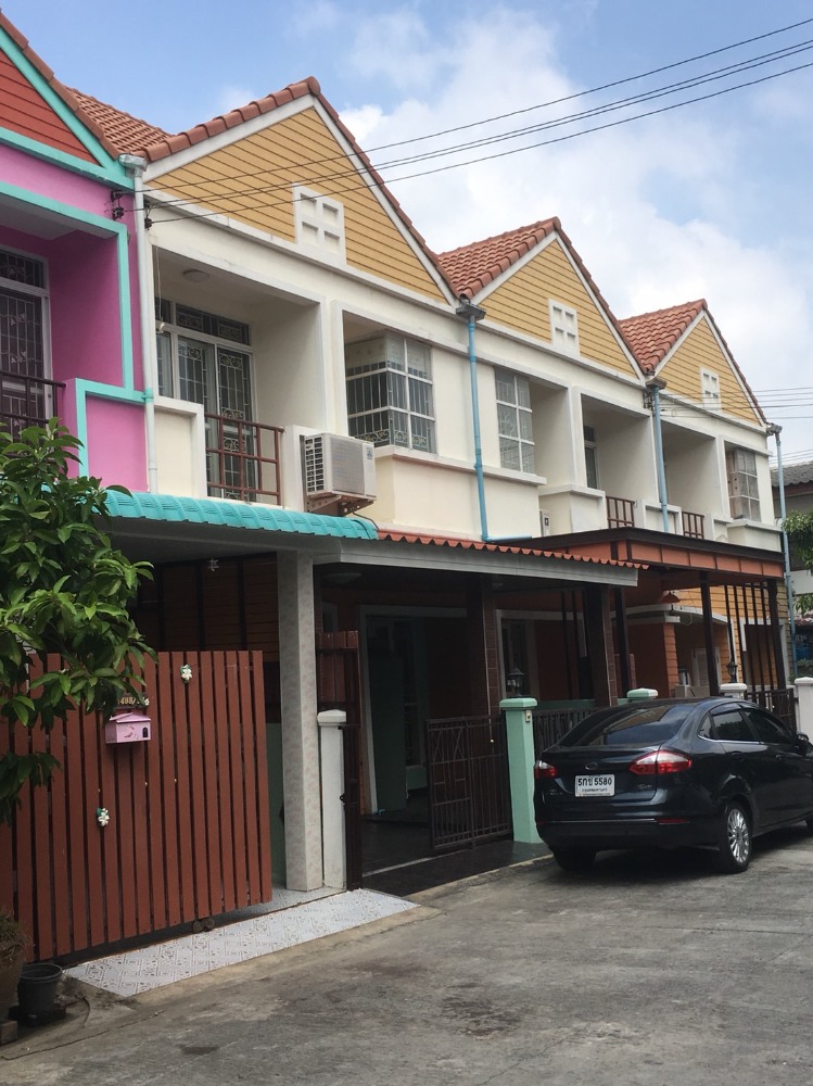 For SaleTownhousePathum Thani,Rangsit, Thammasat : A29190261 For sale: 2-storey townhouse, Uthong Place Village 5, size 21 sq m.