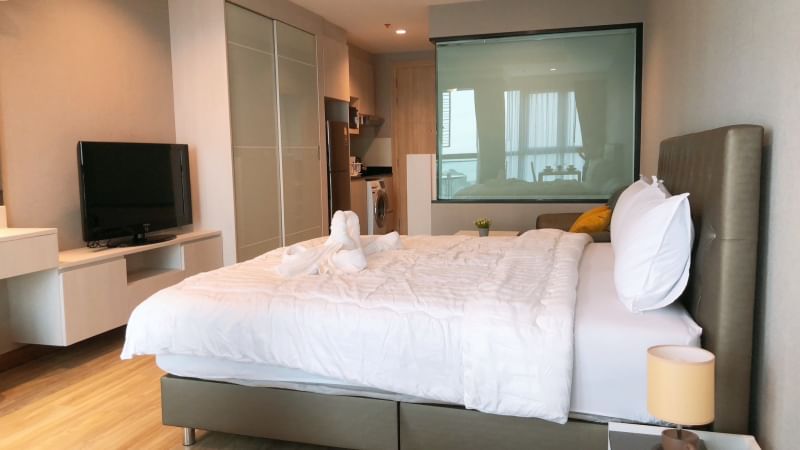 For RentCondoSriracha Laem Chabang Ban Bueng : Condo for rent, good location, studio room, sea view, Ladda Plus Sriracha