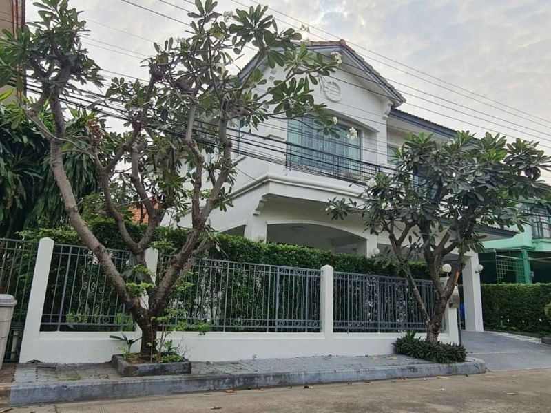 For RentHouseSamut Prakan,Samrong : Single house for rent Mantana Srinakarin Bangna soi Sridan22 ( SPSEVE018 )