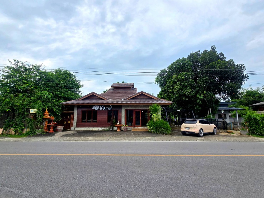 For SaleRetailChiang Mai : Coffee Shop Business Ready for Operation, Traditional Lanna-style wooden house  #GoldenOpportunity for Investors Looking for a Business Ready to Start!*