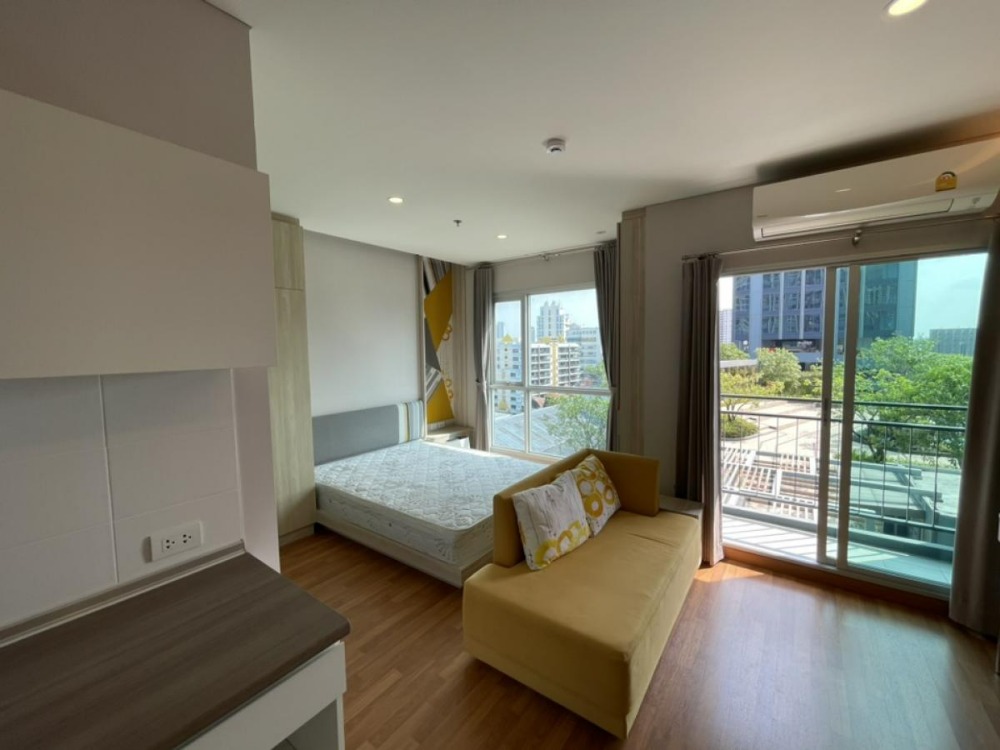 For RentCondoSapankwai,Jatujak : 🔥For rent Lumpini Park Vibhavadi – Chatuchak, pool view, beautiful corner, complete electrical appliances, ready to move in