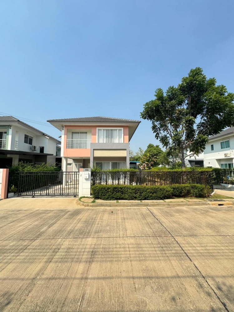 For SaleHouseNonthaburi, Bang Yai, Bangbuathong : Detached house for sale, Trendy Tara Bang Yai, Trendy Tara Bang Yai, very new house, never occupied because it is inconvenient to travel (Soi Wat Lat Pla Duk), very beautiful house