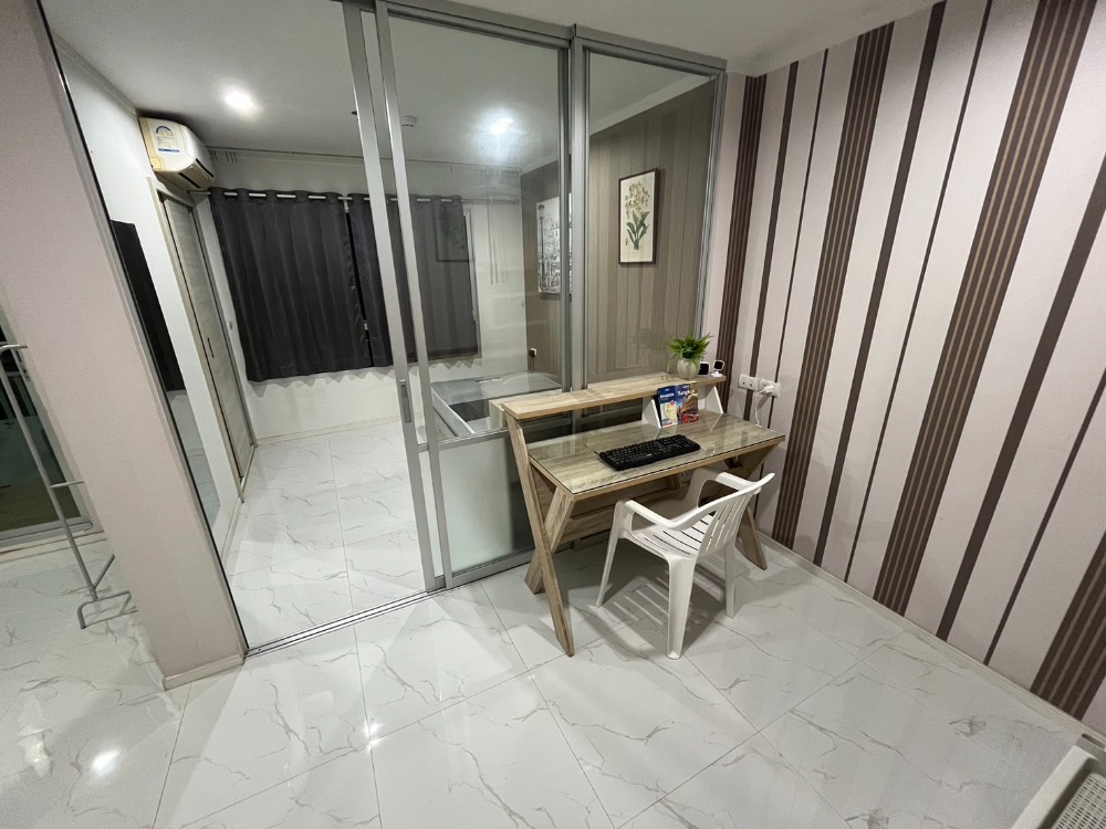 For RentCondoPattanakan, Srinakarin : For rent: Lumpini Place Srinakarin - Hua Mak Station, Building B, 20th floor, price 9,500 baht, ready to move in, beautiful room, as shown in the picture, accept reservations📌